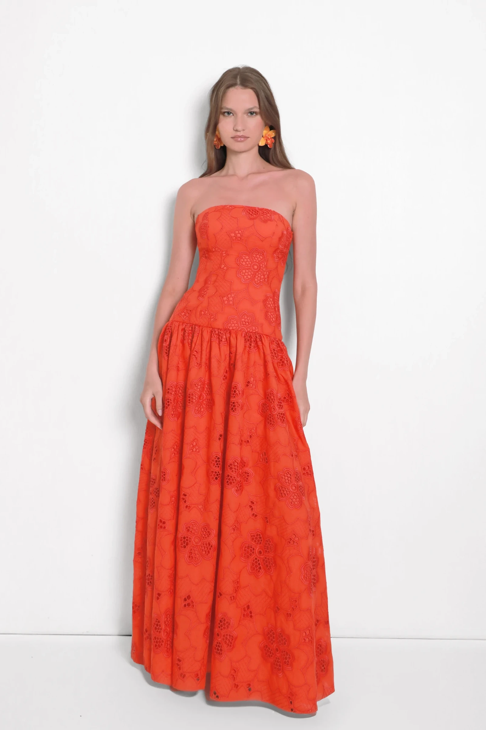Maevora Dress