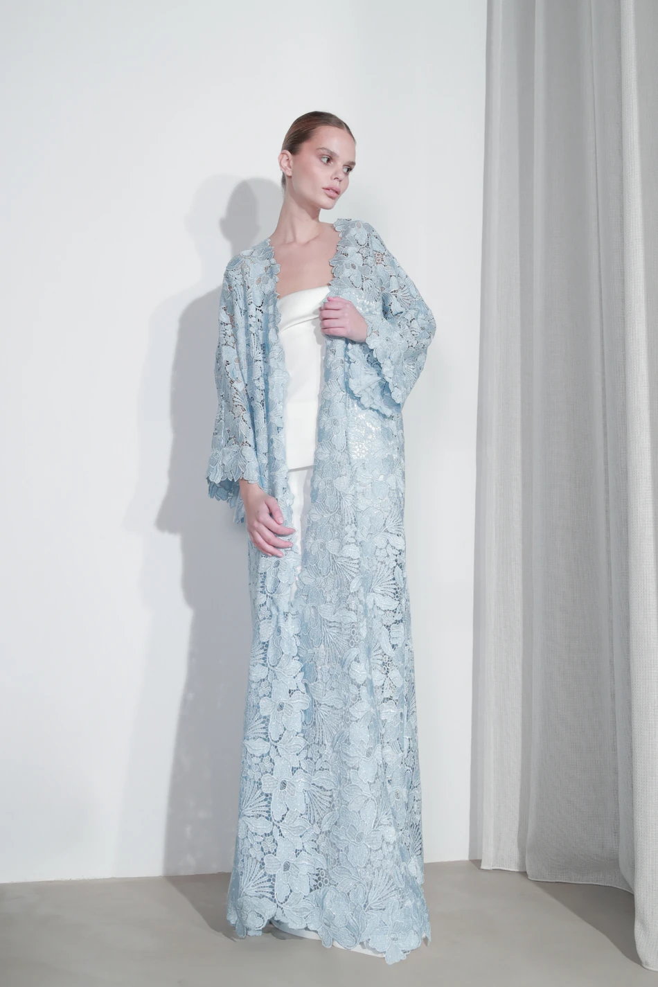 Valoria Abaya